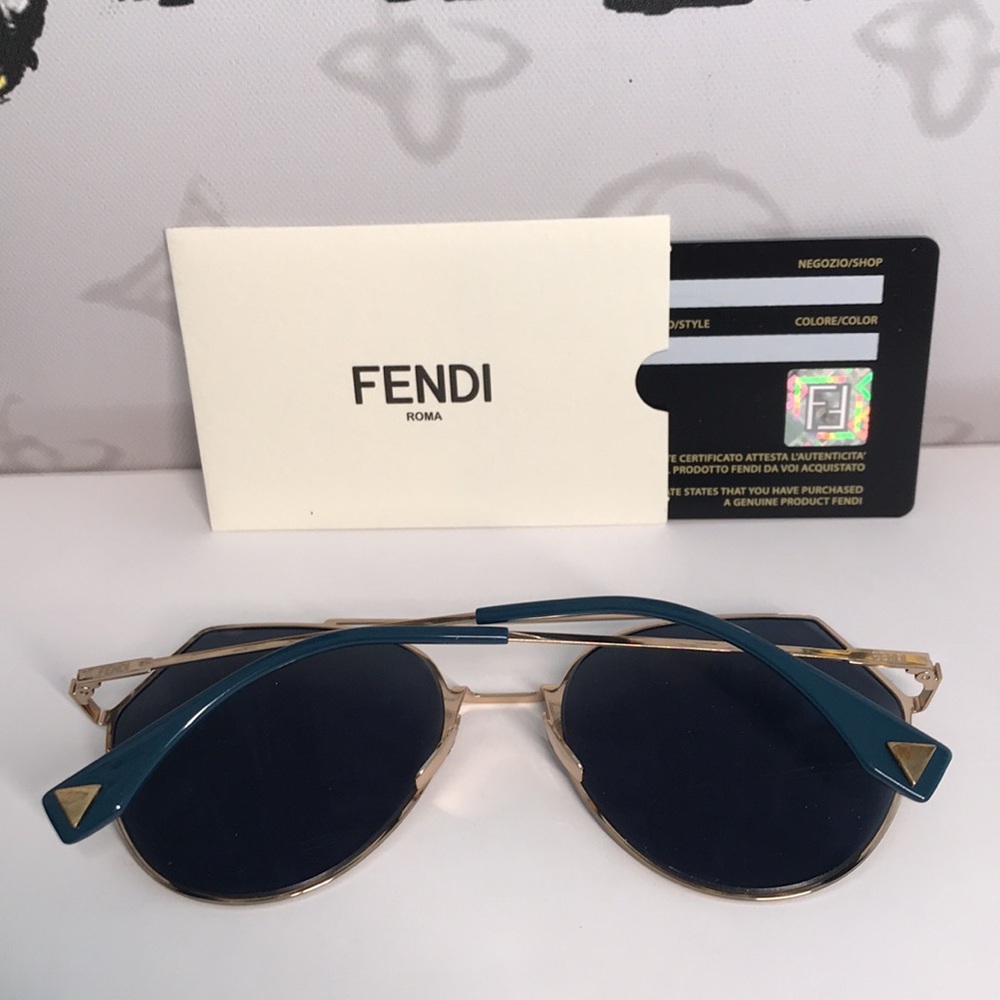 Fendi FF0194/S 0002A Blue Square Sunglasses – Women’s Luxury Eyewear - Picture 14 of 15